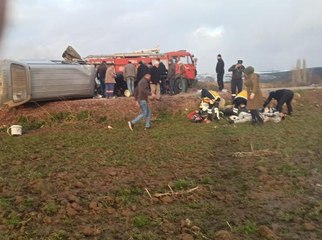 MİNİBÜSLE OTOMOBİL ÇARPIŞTI, 3 ÖLÜ, 7 YARALI