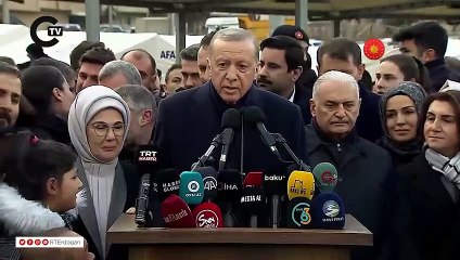 Erdoğan konuşurken dikkat çeken anlar: Bakan Nebati, Yıldırım'ın önüne geçince...