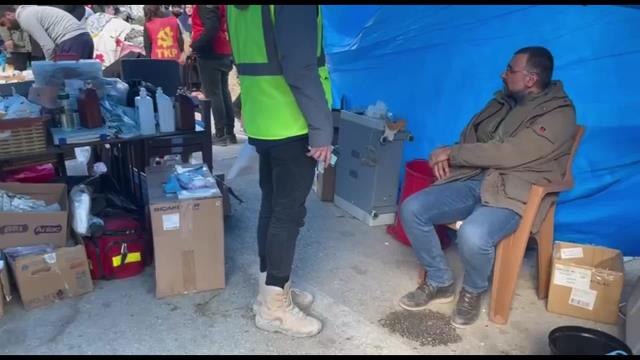 Hatay Deprem Bölgesinde Görevli Gönüllü Doktor: Solunum Yolu Enfeksiyonları Yaşıyorlar. Tuvalet Yok. İdrar Yolları Enfeksiyonu Bir Diğer Problem