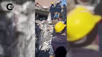 Kahramanmaraş’ta depreme asansörde yakalanan 4 kişi kurtarıldı