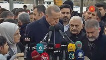 Erdoğan konuşurken dikkati böyle dağıldı