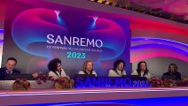Sanremo 2023, i Cugini di Campagna cantano in sala stampa - Video