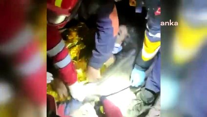 Hatay'da 7 yaşındaki İsra depremin 136'ncı saatinde kurtarıldı