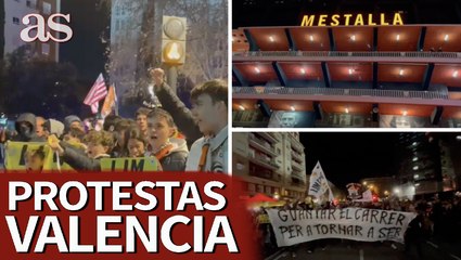 Tải video: Las protestas en los aledaños de Mestalla, por la gestión de Lim en la previa del Valencia vs. Athletic Club