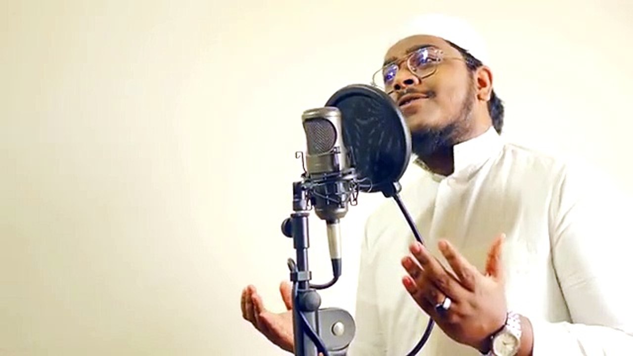 Allah hu Allah hu اللہ اللہ | The Most beautiful Emotional Arabic Nasheed by Mahmud Huzaifa