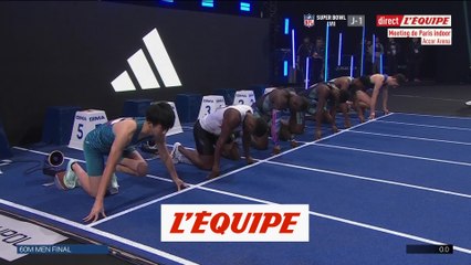 Zézé sur le podium du 60m - Athlé - Paris (H)