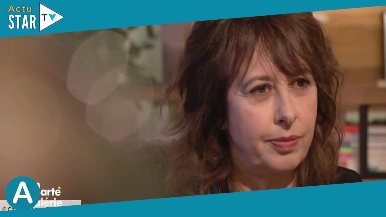 Valérie Bonneton évoque la leucémie de son fils...