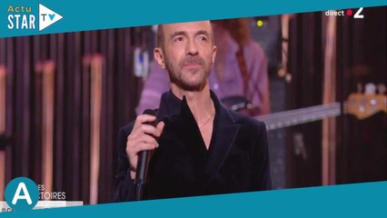 “Vous qui savez faire et défaire des carrières” : Calogero pousse un coup de gueule aux Victoires de