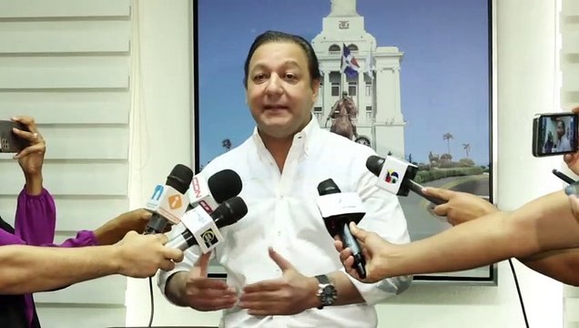 Abel: en proyecto de ley protección a mujer buscan meter artículos ley de trata