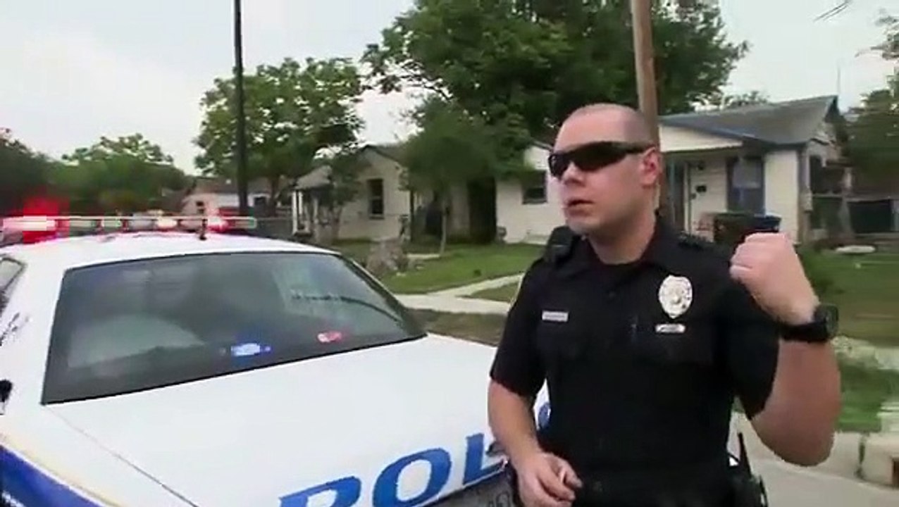 Cops - Se24 - Ep02 HD Watch