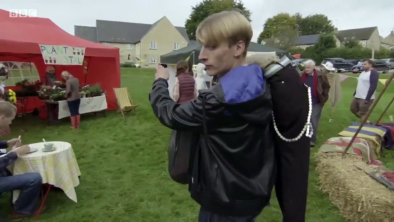 This Country - Se1 - Ep01 - Scarecrow HD Watch