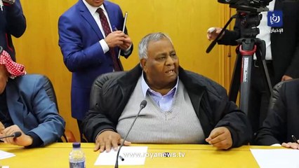 "مشادة كلامية "وزير الزراعة للنائب العشوش : "لا تتدخل بشغلنا "