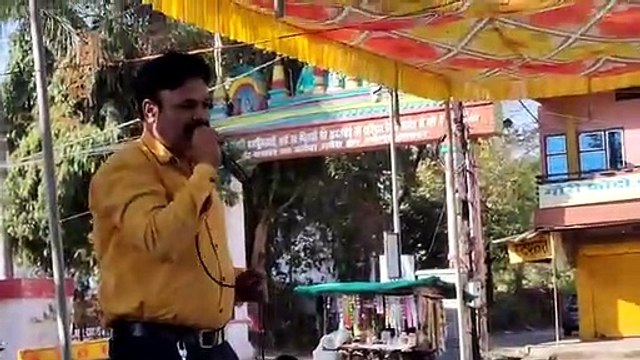 पुरानी पेंशन स्कीम को लागू कराने शिक्षक संघ ने दिया धरना