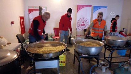 Van Valiliği, Malatya'da yaraları sarıyor