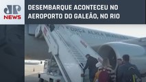 Avião da FAB com 17 repatriados após terremoto na Turquia já está no Brasil