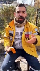 Deprem bölgesinde bulunan sağlık çalışanı: Tekbir getirmeyin, alkış tutmayın,  azıcık mantıklı olun, şoka girebilir bu insan!