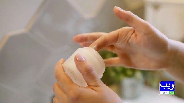 Benefits of almonds for hair and skin that you have never heard before I Badam Ke tell Ke Faide