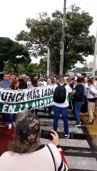 Marcha en contra del alcalde Quintero encabezada por Uribe-5