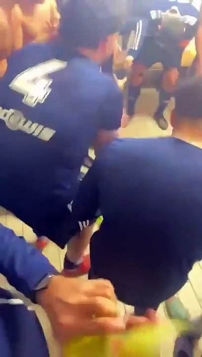 NOUS N' AVIONS PAS VU CA DEPUIS QUELQUES MATCHS ... QUEL PLAISIR !!!!!!