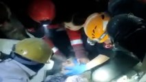 Gaziantep'te enkaz altında kalan 62 yaşındaki kadın 163 saat sonra kurtarıldı