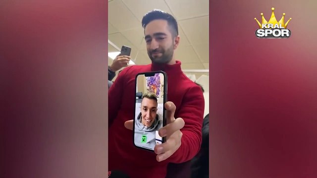 Fernando Muslera, enkazdan kurtarılan Semih'le Türkçe konuştu