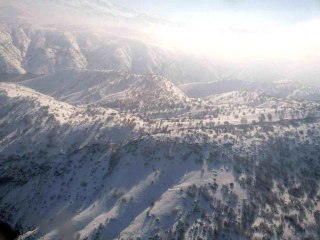 Askeri helikopterle yüzey kırığı araştırma çalışması