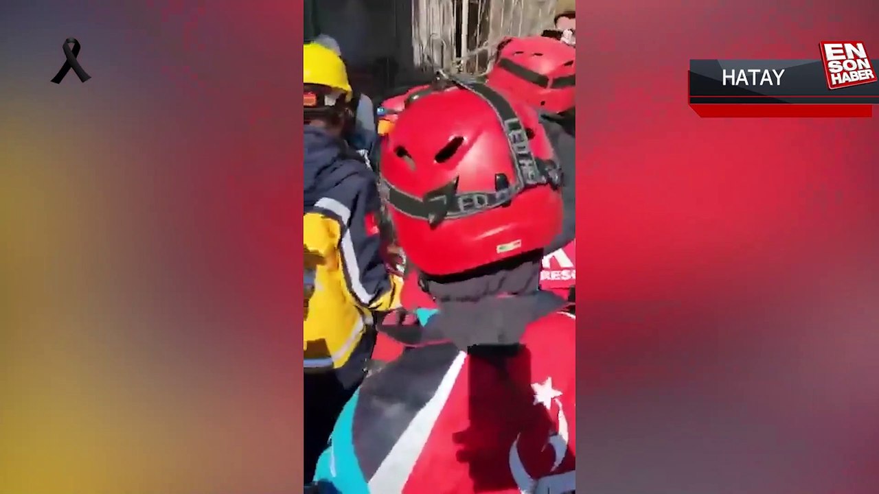 Hatay'da 175'inci saatte bir anne ile iki çocuğu sağ çıkarıldı