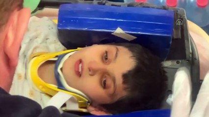 Enkazdan çıkarıldı: İsteği tüm ülkeyi duygulandırdı