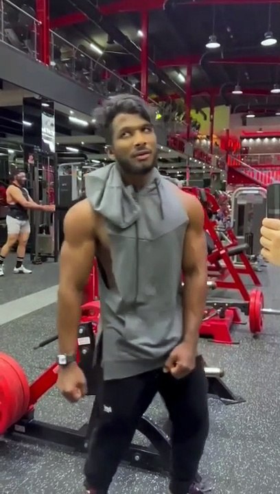 Quand tu forces trop à la salle de sport