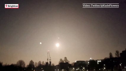 Meteor lights up skies in southen England
