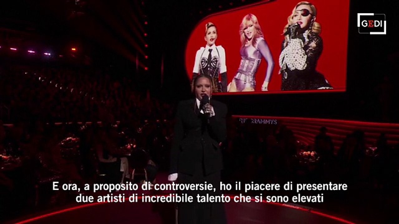 Madonna ai Grammy Awards è irriconoscibile: "Who's that girl?" titolano i tabloid