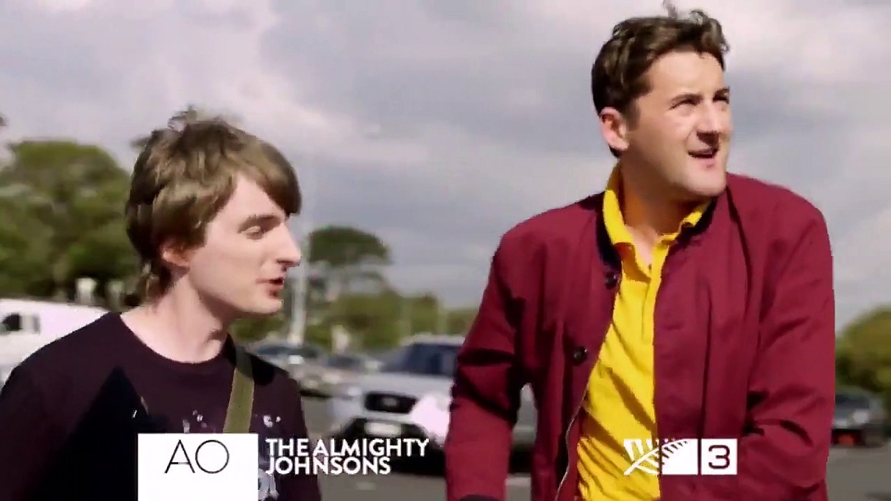 The Almighty Johnsons - Se3 - Ep09 - Mike In the Mirror HD Watch