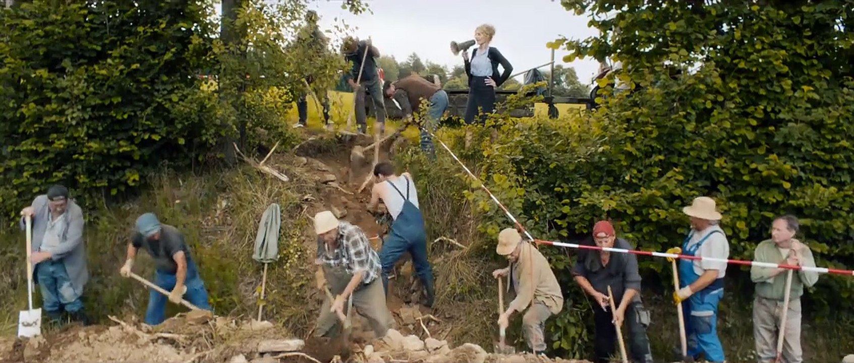 Eine ganz heiße Nummer 2.0 | movie | 2019 | Official Trailer