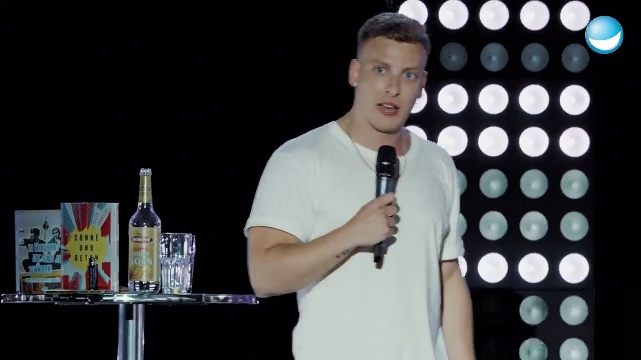 Felix Lobrecht LIVE - Kenn ick | movie | 2017 | Official Clip