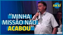 Bolsonaro volta a atacar TSE e promete volta ao Brasil