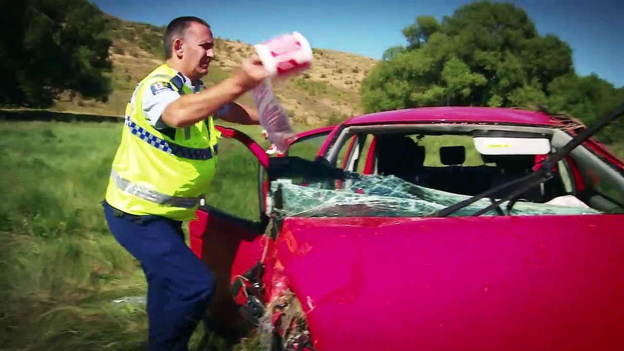 Staffel 3 | show | 2017| S3 | Official Trailer