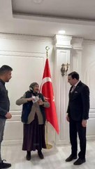 Karslı nine yaşlılık maaşını depremzedelere bağışladı