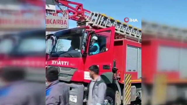 Depremin Merkez Üssü Pazarcık'ta İlk Ezan Okundu! Türkiye Gazetesi