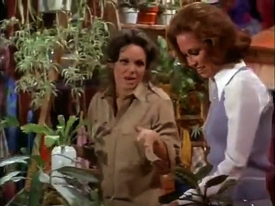 The Mary Tyler Moore Show - Se3 - Ep24 - Mary Richards and the Incredible Plant Lady HD Watch