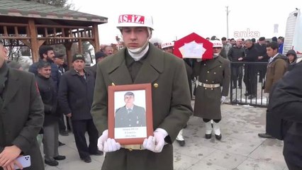 Depremde Şehit Olan Uzman Çavuş Mehmet Bilge ve Hayatını Kaybeden Ailesi, Aksaray'da Toprağa Verildi