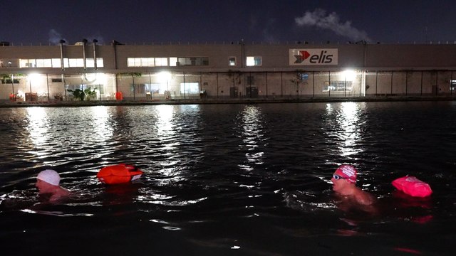 «En hiver, de nuit et les soirs de pleine lune» : ils se baignent dans le canal de l’Ourcq
