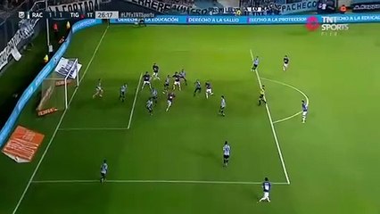 Racing 1-1 Tigre: gol de Brian Leizza (18m. PT)