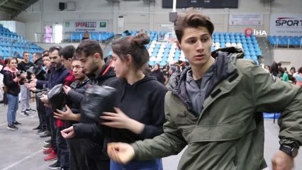 Edirne'de film çekim ekibi yardımları 'telsizler' ile koordine ediyor