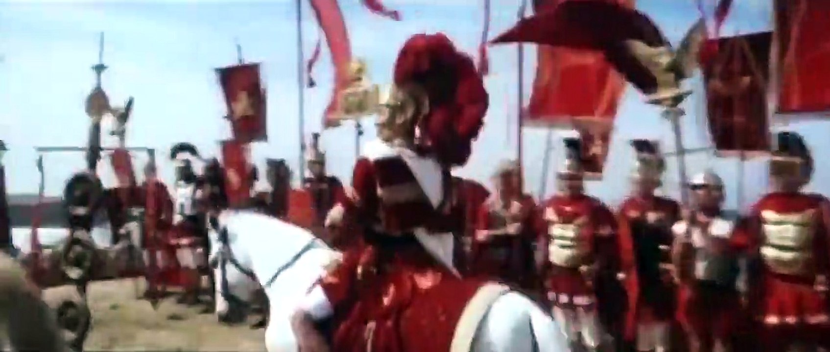 Bande annonce d'Astérix et Obélix contre César : Christian Clavier n'aurait pas dû jouer le rôle Astérix