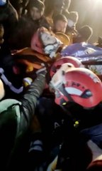 MUCİZENİN ADI 10 YAŞINDAKİ AYÇA; 185'İNCİ SAATTE KURTARILDI -