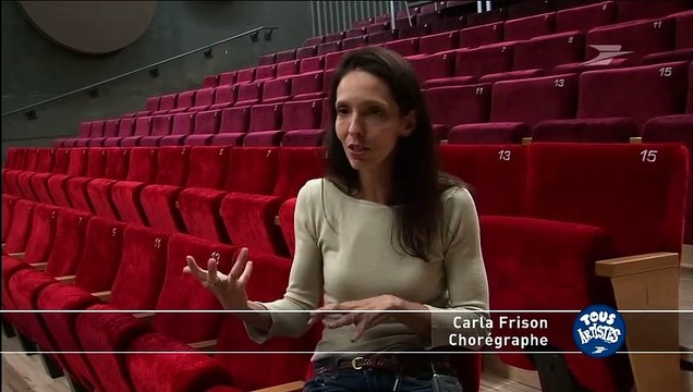 Groupe La Poste : Tous Artistes : Biennale de la Danse de Lyon - coulisses du défilé