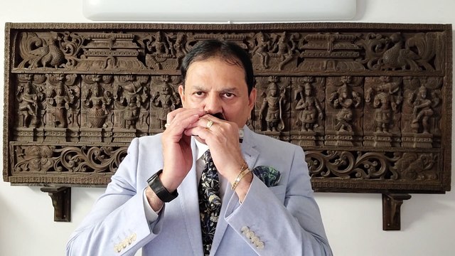 Kya Se Kya Ho Gaya Bewafa-Film Guide 1965-Vintage Classic song on Harmonica Live Performance by Mukund Kamdar