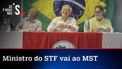 Lewandowski participa de evento do MST ao lado de Stédile