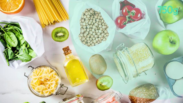 Diplomate aux poires et fine dentelle aux fruits de saison rôtis