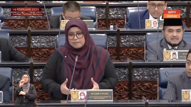 Kerajaan sedang meneliti perlindungan untuk pemberi maklumat